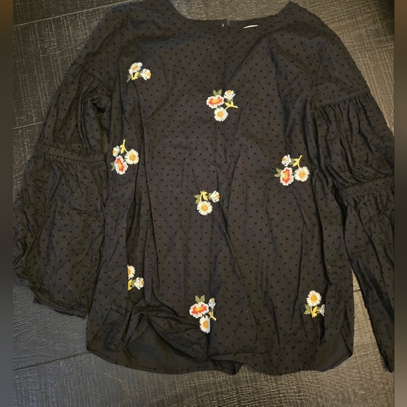 Loft Bellsleeve Floral Blouse - Picture 2 of 5